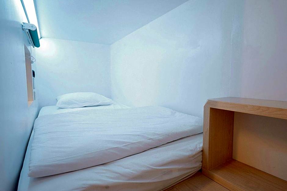 Bobopod Alun-Alun, Bandung