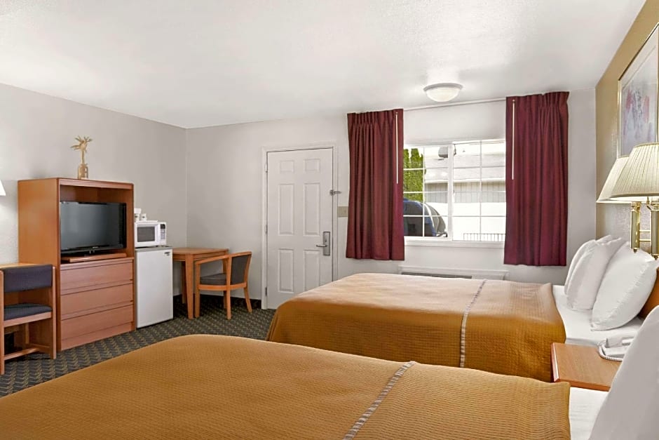 Travelodge by Wyndham Pendleton OR