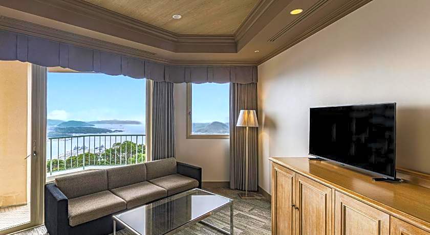 Yumihari No Oka Hotel