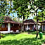 The Nalaya Hotel & Resto