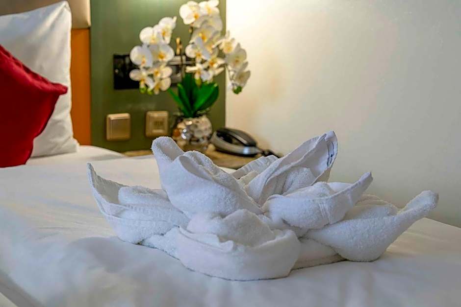 PLAZA Hotel Blankenburg Ditzingen, Sure Hotel Collection