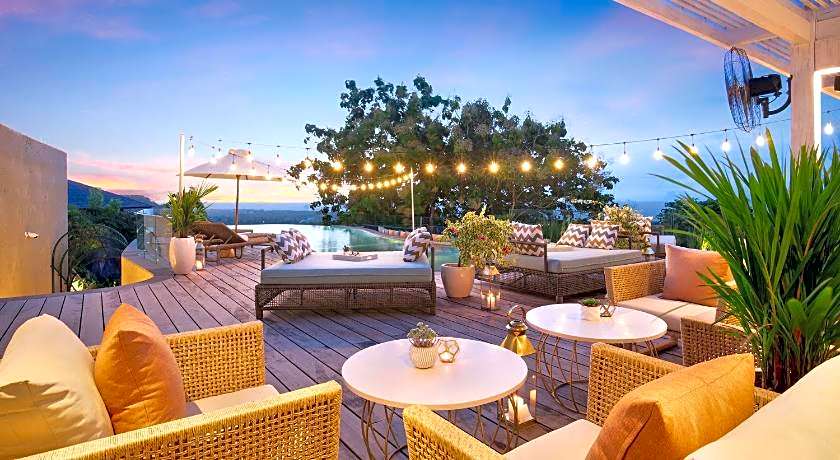 Hidden Hills Villas