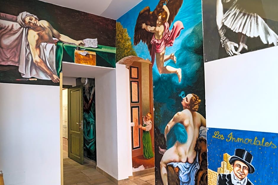 Hostel Archi Rossi