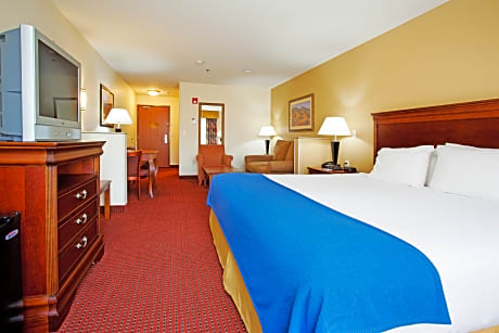 1 King Suite Communications Accessible