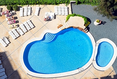 Aparthotel BCL Levante Beach