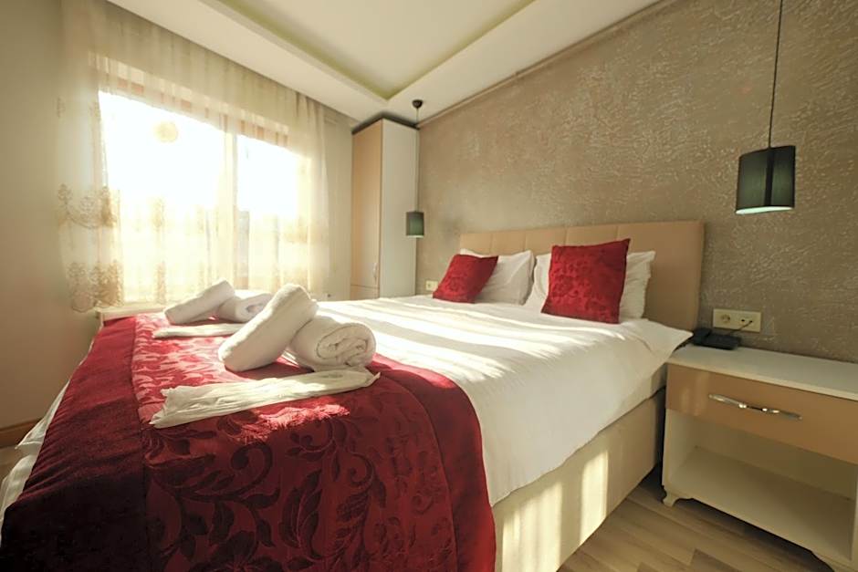 Taksim Celebi Suites