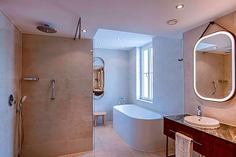 King Duplex Two Bedroom Suite