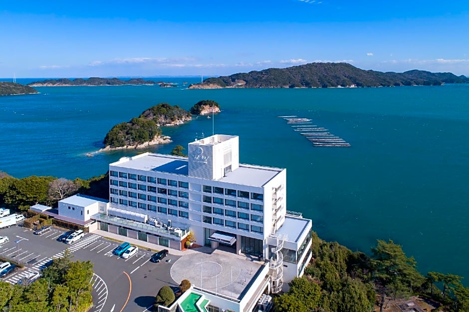 Toba Hotel International