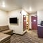 Cobblestone Hotel & Suites Hartford