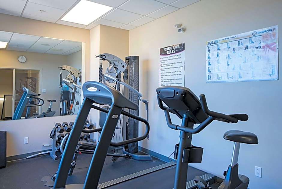 Super 8 by Wyndham Kamloops BC