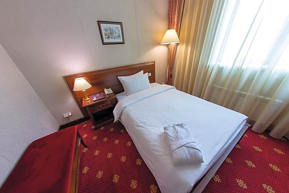 Grand Tien Shan Hotel