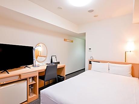 Single Room - Non-Smoking
