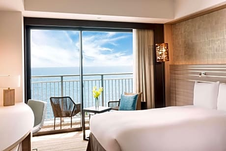 Twin Room with Balcony and Ocean View