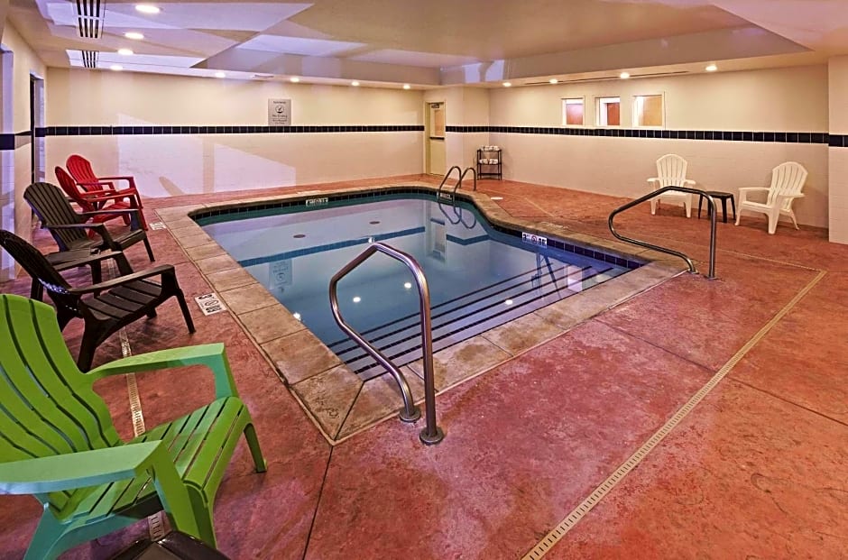 La Quinta by Wyndham Edmond