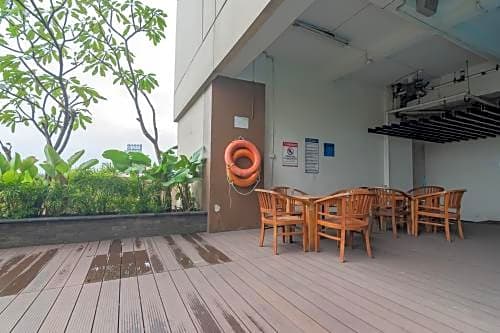 RedLiving Apartemen Tamansari Panoramic - Narel