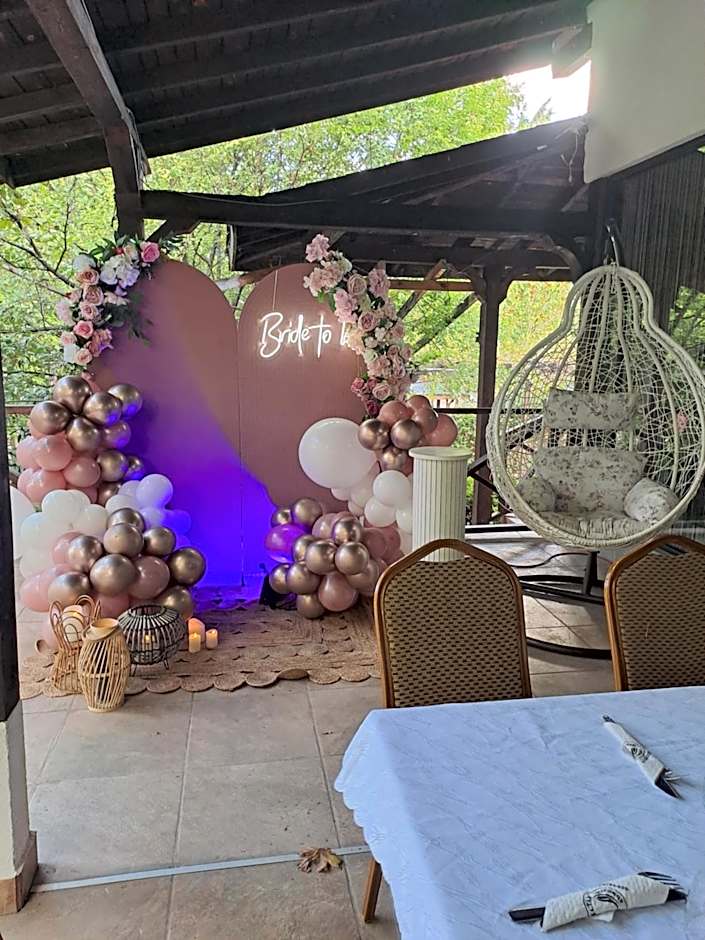 Комплекс Тракийски стан