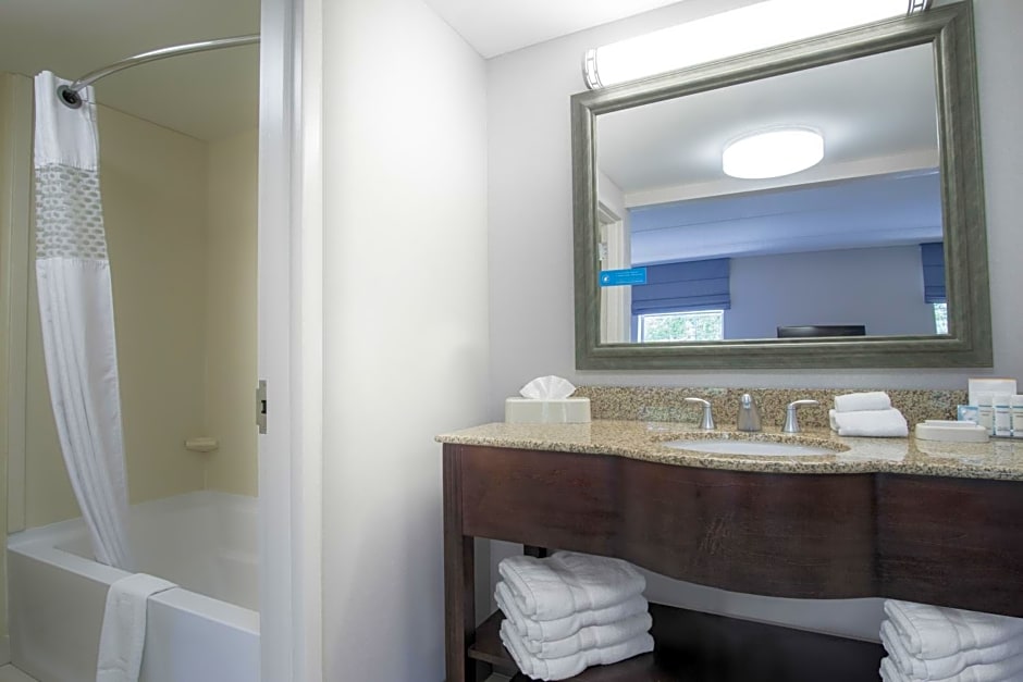 Hampton Inn & Suites Berkshires-Lenox