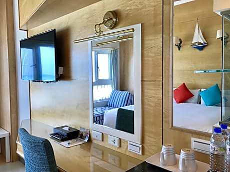 Honeymoon Seaview Room