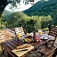 Chambre Cévennes: Piscine, lamas, rivière