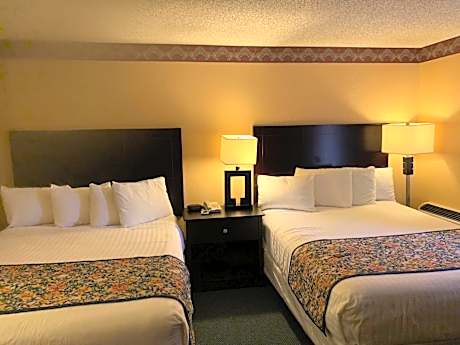 Lincoln Inn Express Hotel and Suites