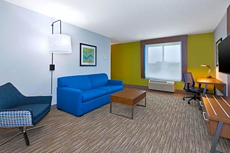 Queen Suite