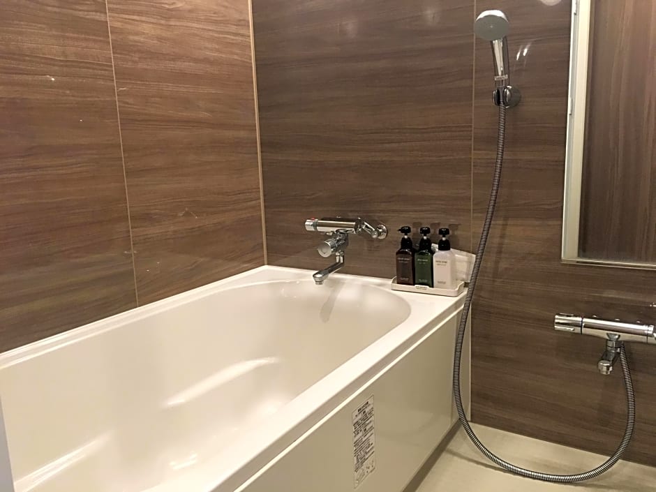 Sonezaki Luxe Hotel