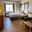 Days Inn by Wyndham near Kansas Speedway