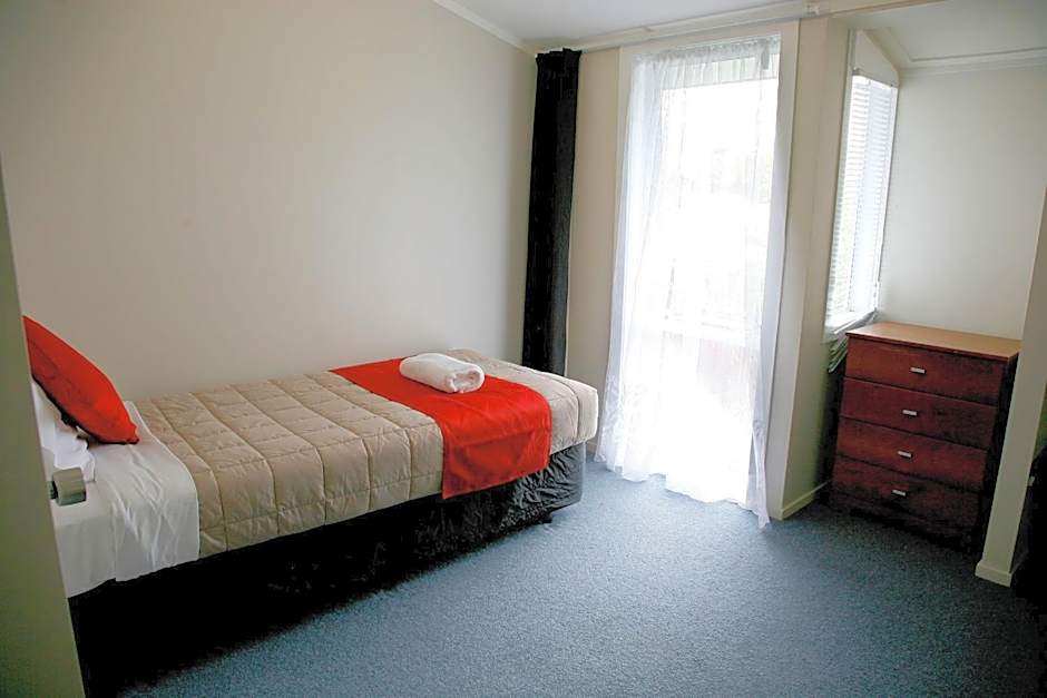 Touchwood Motor Lodge