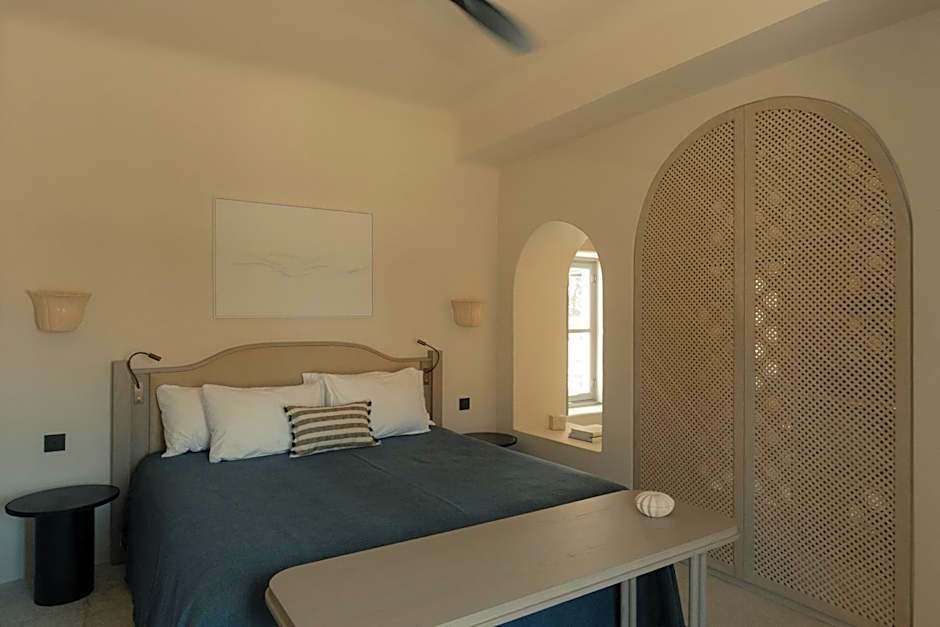 Black Rose Beach Suites