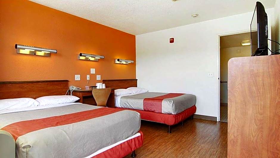 Motel 6-San Angelo, TX