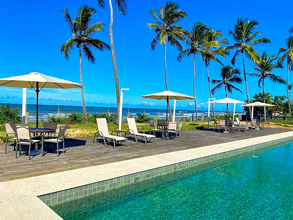 Refúgio Pé na Areia com 4 quartos em Ilhéus - Condomínio Perfeito para Família!