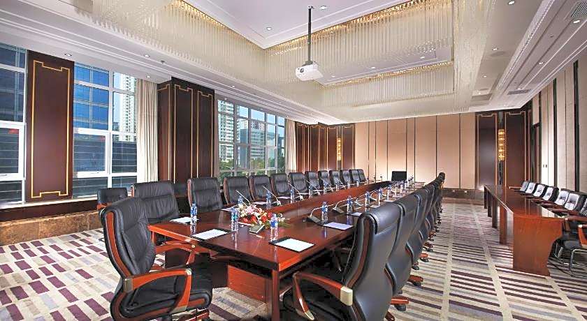 Holiday Inn Express Luoyang City Center By IHG