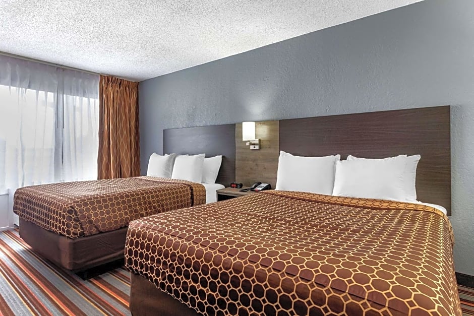 Quality Inn & Suites Sulphur Springs