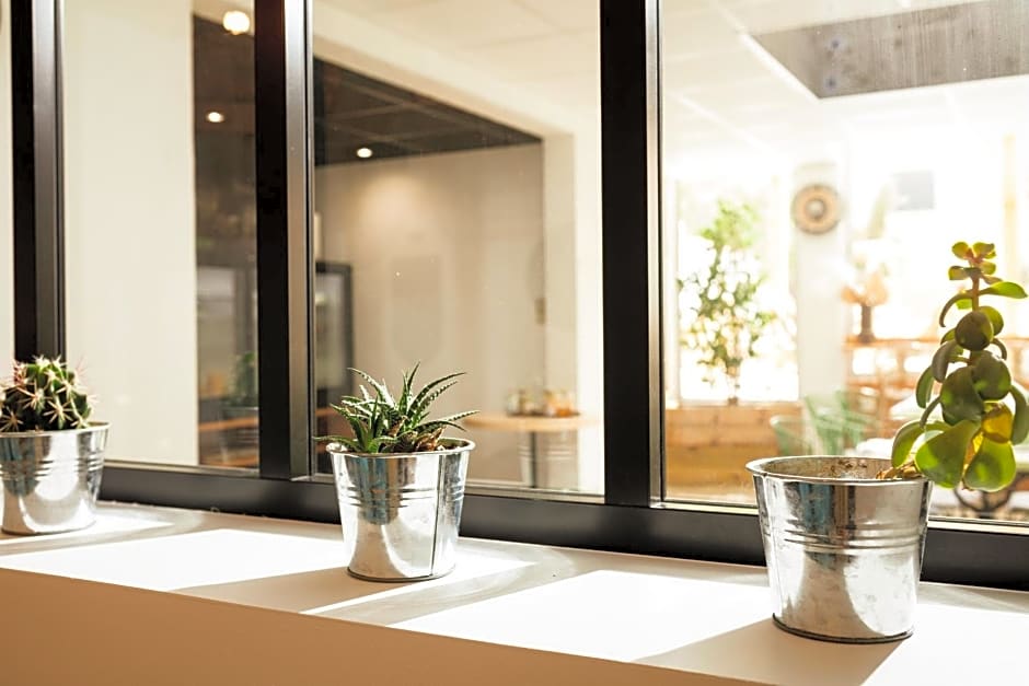 Hôtel Les Sables - Urban Style - by Logis Hotels