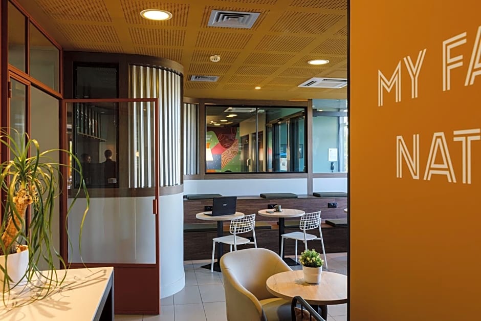 ibis Lyon Meyzieu