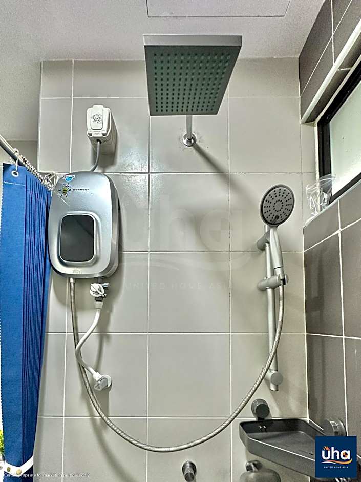 Meridin Medini Iskandar Puteri by RR JBcity