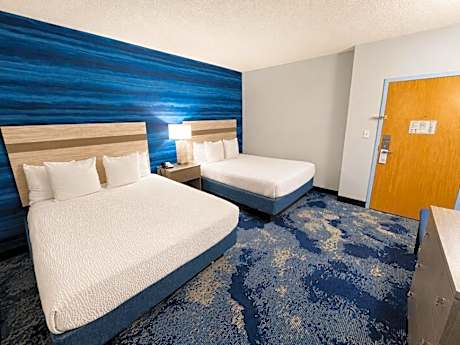 Queen Suite