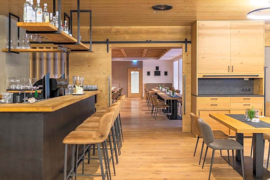 KOSIS Sports Lifestyle Hotel