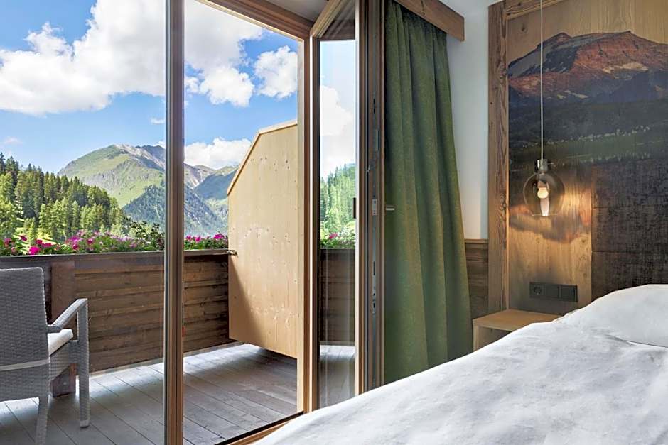 Berggasthaus Höllensteinhütte