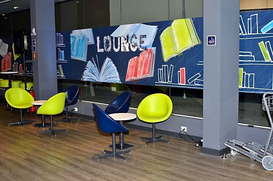 Ibis Budget Curitiba Aeroporto