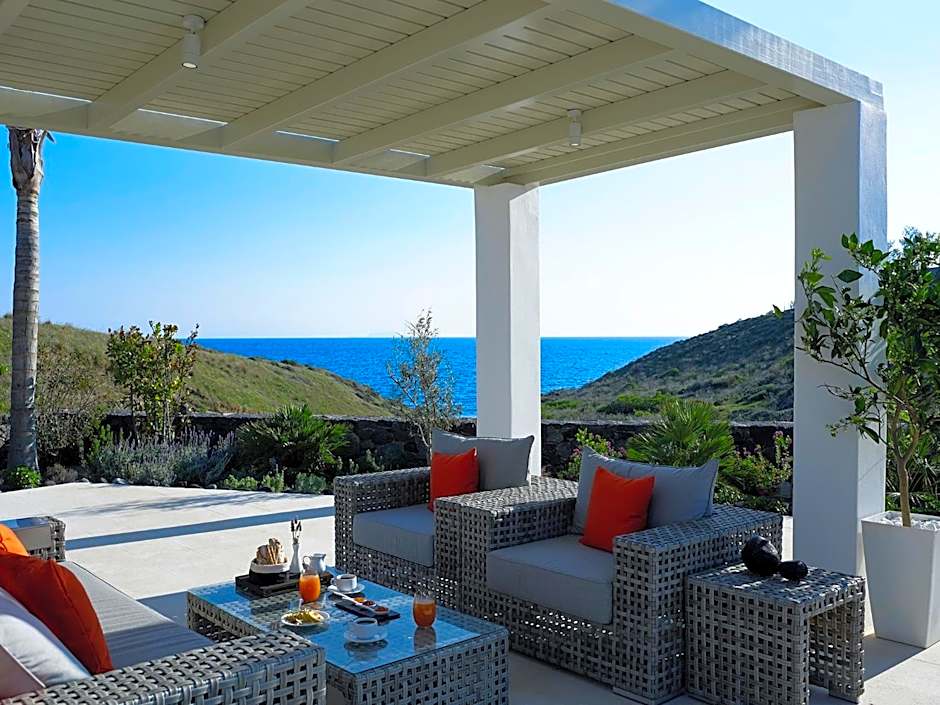 Aurora Luxury Suites