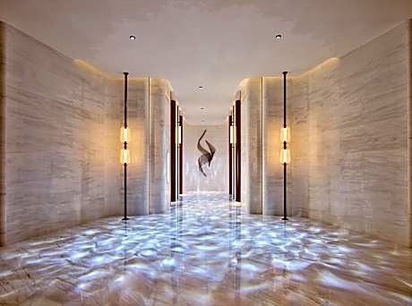 Club Riverside Double Double Room