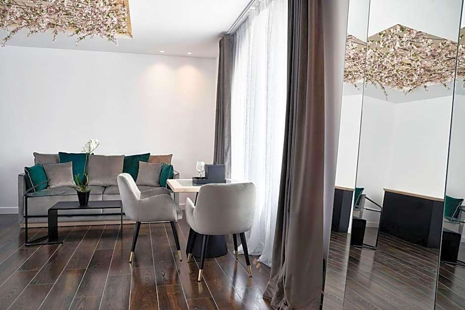 Katikies Garden Santorini - The Leading Hotels Of The World