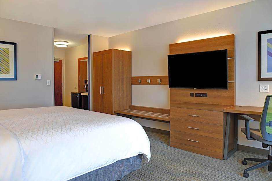 Holiday Inn Express & Suites - Ottawa By IHG