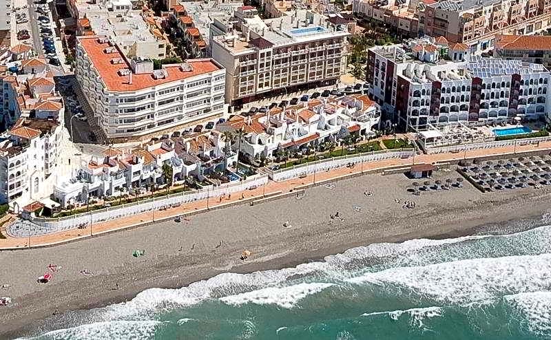 Apartamentos Perla Marina