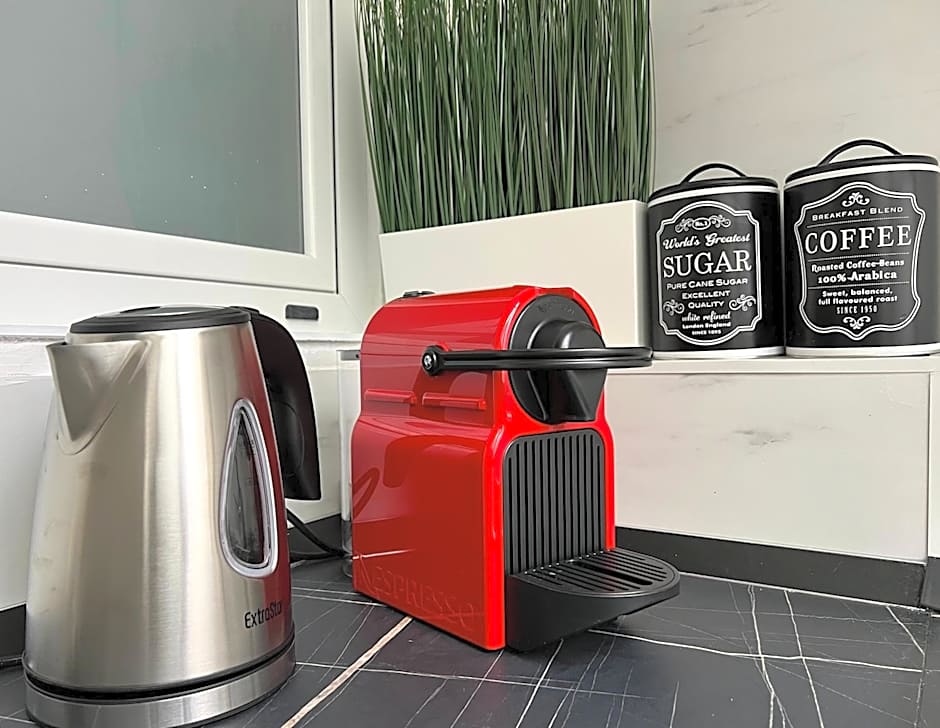 FELLINI SUITES Lungomare near the sea