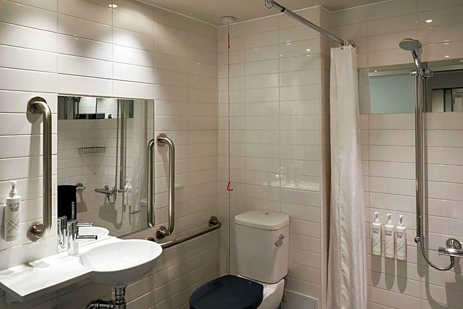 Four Points Flex by Sheraton Cardiff
