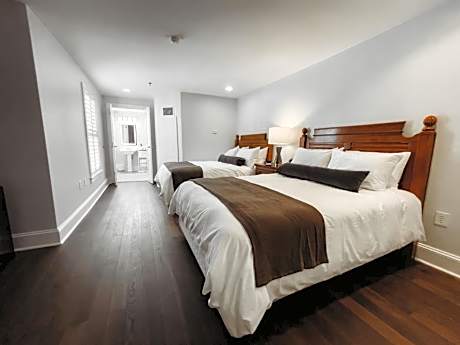 Queen Room