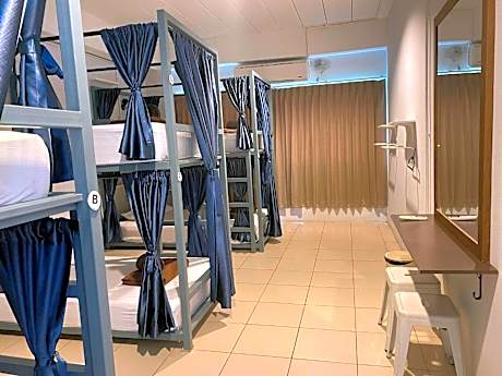 6-Bed Female Dormitory Room