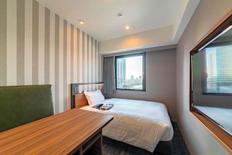 Single Room B - Non-Smoking
